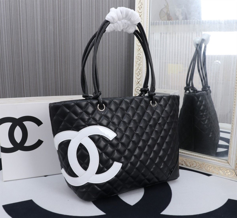 Ch**el shopping bags